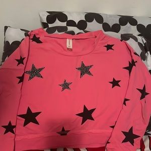 “No Boundaries” girls or woman crop shirt: size M(7-9)